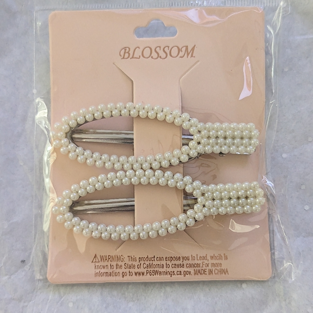 Elegant Pearl Hair Clips set of 2